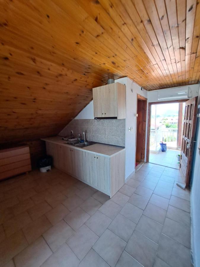 Blue Horizon Apartment Vrasná المظهر الخارجي الصورة